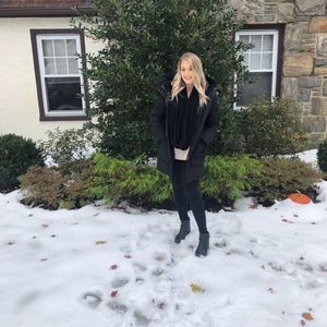 Meet your Posher, Diana